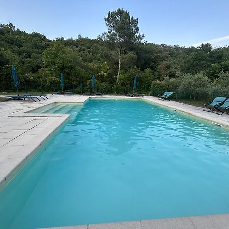 Logis Hotel Restaurant Le Domaine De L'Eau Vive Largentière Exterior foto